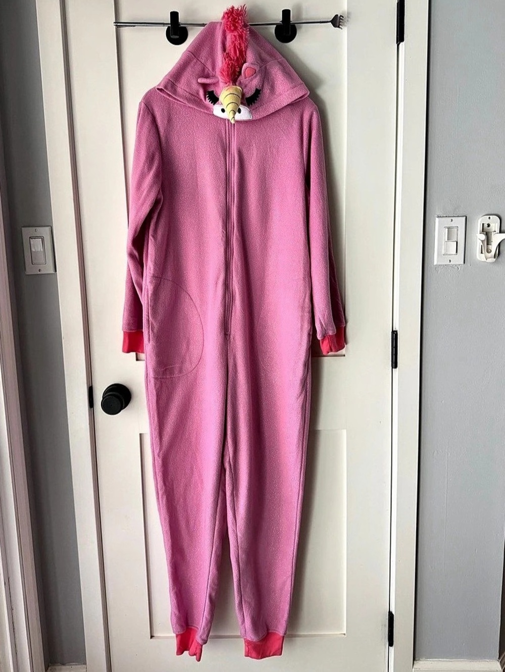 Nick & Nora Unicorn Costume/Onesie Kit Pink size small